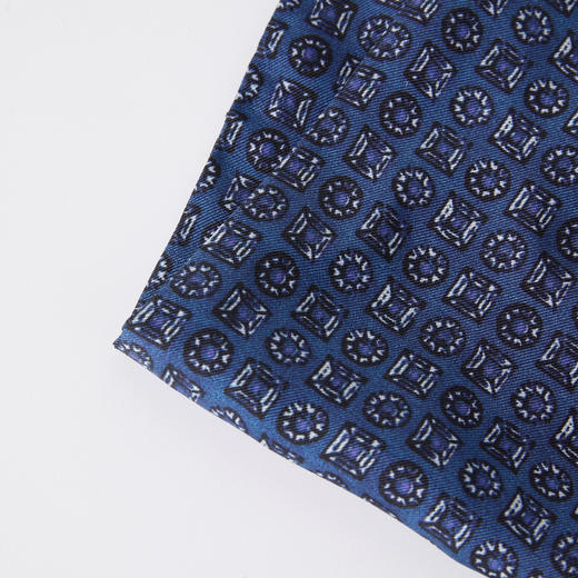 ROMI STUDIO 100%桑蚕丝轻盈柔感几何印花菱形丝巾 RWCAP34850 商品图2