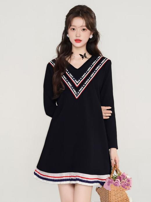 【诗铭洛可】0392百褶边V领长袖卫衣A8-1 商品图0