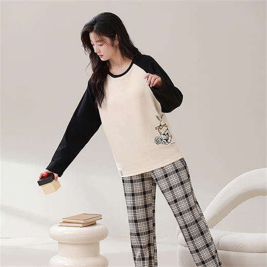 康妮雅女式长袖长裤套头套装 商品图5