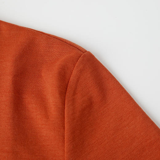 ROMI STUDIO 莱赛尔桑蚕丝混纺轻薄柔顺圆领短袖T恤 RWCAS64834 商品图3