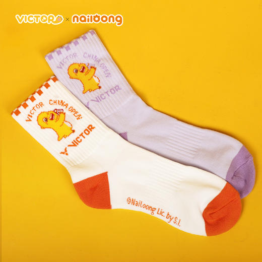 威克多胜利 奶龙联名系列 运动袜(高筒)/童袜(高筒)  SKCO2510NL 商品图1