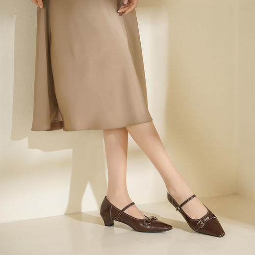 Westory2025年秋季圆头低跟复古老钱风玛丽珍休闲通勤浅口单鞋W25CE75781 商品图5