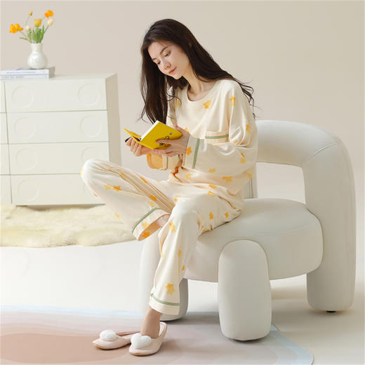 康妮雅女式长袖长裤套头套装 商品图2