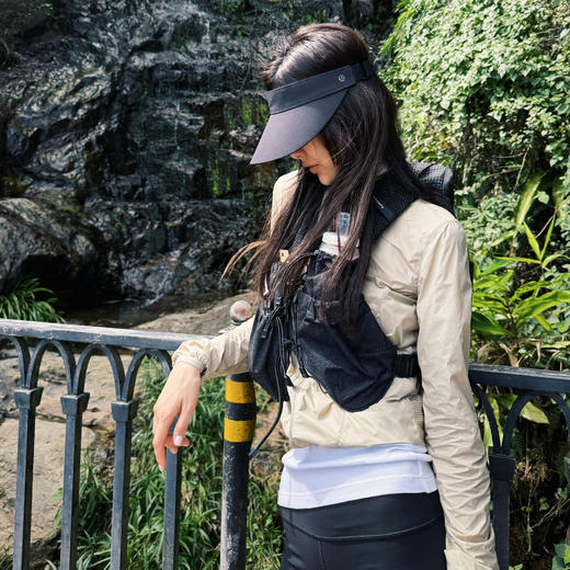 ROMI STUDIO“肤感至上”轻量化超轻薄冰感防晒衣外套 RWCSWG2633 商品图0