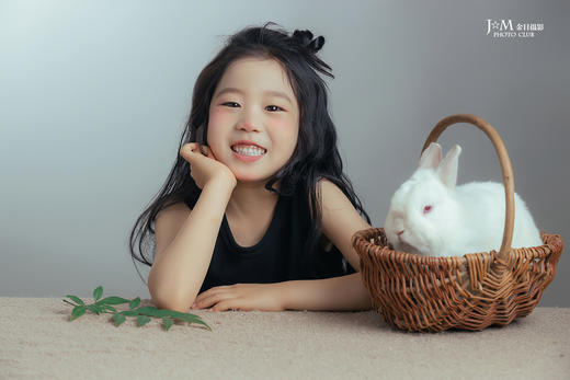 《我和兔子》 商品图0