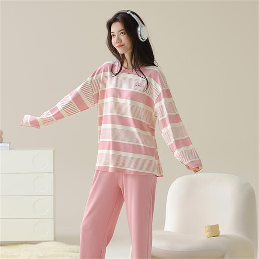 康妮雅女式长袖长裤套头套装 商品图1