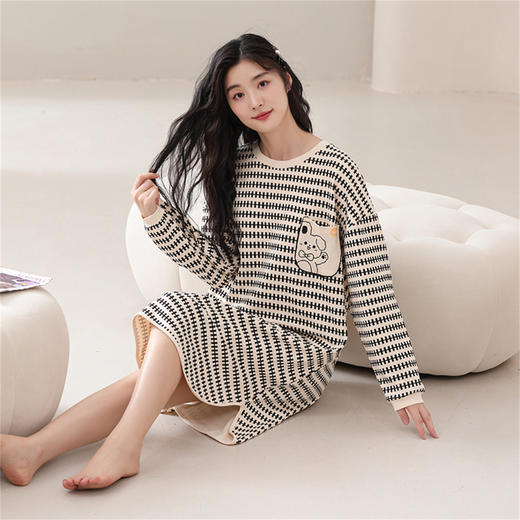 康妮雅女式长袖睡裙 商品图2