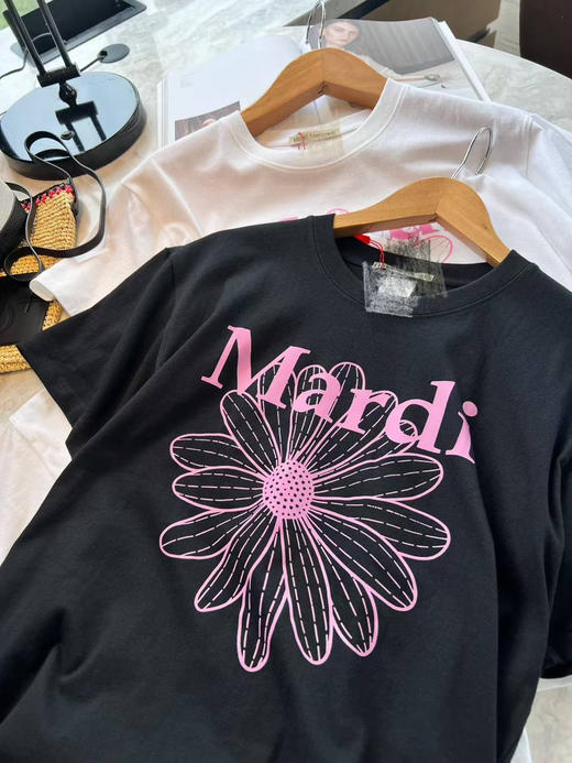 福利品花朵T恤 商品图4