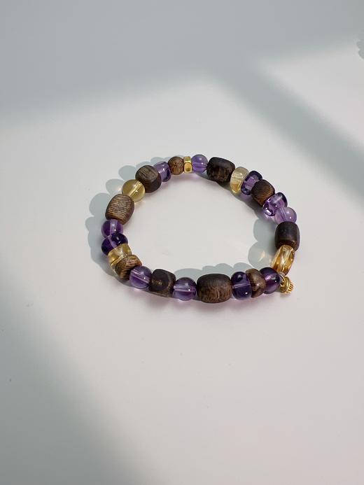 【普陀山】设计款金包银紫水晶奇楠沉⾹木手串  ⼼宁-流光单圈   ⼿围14-14.5 商品图0
