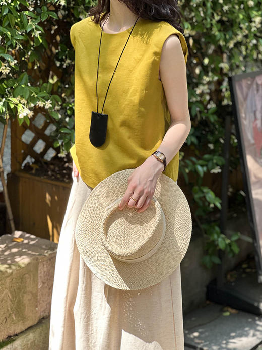 百媚生 夏季圆领无袖侧边抽褶极简亚麻套头衬衫背心5572 商品图5