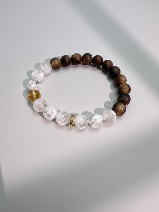 【普陀山】财运之⽯雪花幽灵奇楠沉⾹手串 雪魄⾦禅  ⼿围14-14.5 商品图0