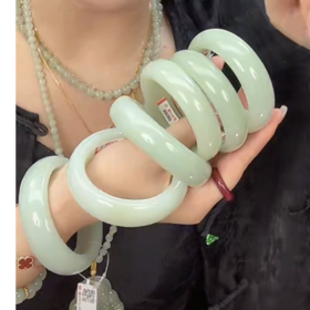 玉美人菲菲/和田玉手镯-多样性发一