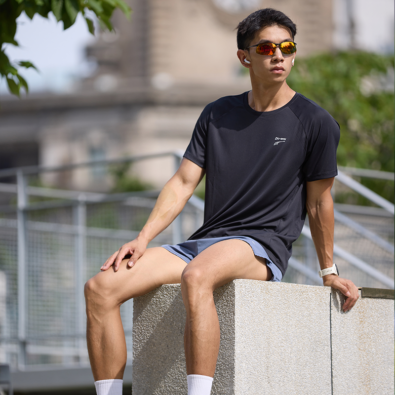 多威六边形短袖男夏季新款速干透气运动服柔软弹力T恤2252005