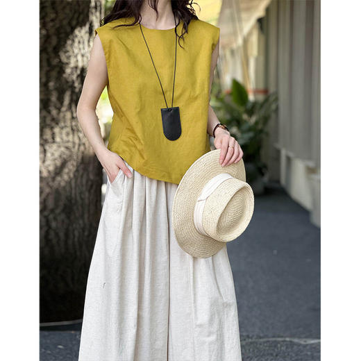 百媚生 夏季圆领无袖侧边抽褶极简亚麻套头衬衫背心5572 商品图2