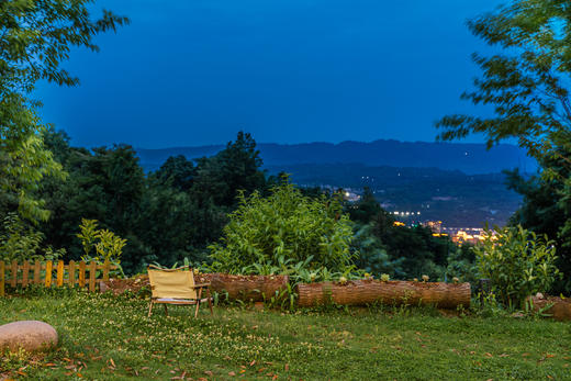 【雅安-488号民宿】4房/8房/7房/12房/16房别墅套房，雅安蒙顶山景区，厨房、大草坪、烧烤yhq 商品图1