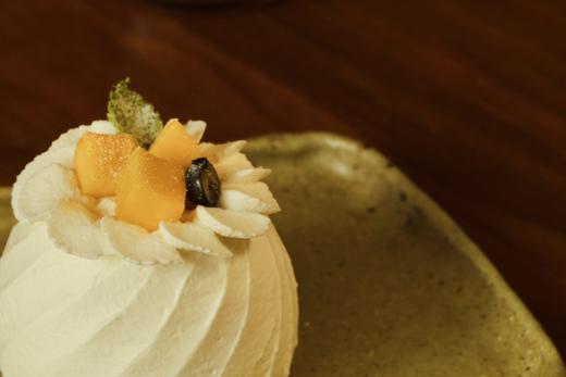 半糖｜时令鲜果短蛋糕（2吋约100g）-柜台现货 商品图1