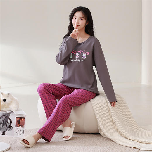 康妮雅女式长袖长裤套头套装 商品图3