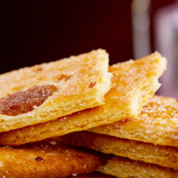 Totaste土斯草莓夹层饼干360g早餐饼干蛋糕儿童孕妇解馋休闲小零食伴手礼 商品图3