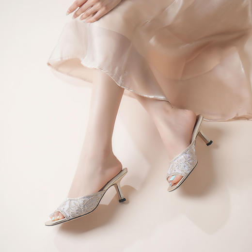 豪麟名鞋奥莱迪嘉女鞋凉拖织物DJHJA51WL030金色  原价1660元 商品图1