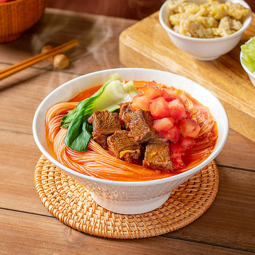 【高原采】 💞惠享版💞 番茄牛肉干米线 袋装175g 绝味酸爽 牛转乾坤 商品图3