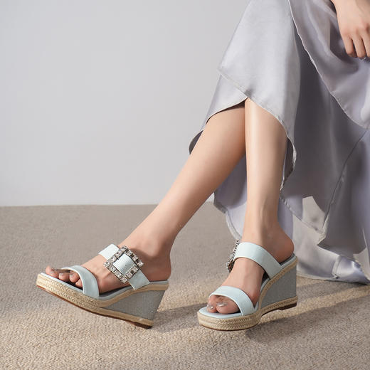 豪麟名鞋奥莱迪嘉女鞋凉拖牛皮革DJYYA51WL006蓝色  原价1660元 商品图2