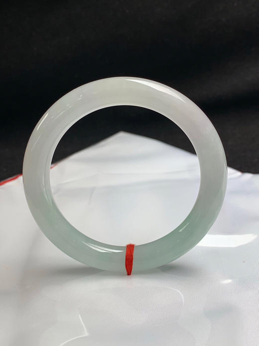 620376，54.6圈口，糯化晴水细圆条美人条，半截清水底色 商品图3