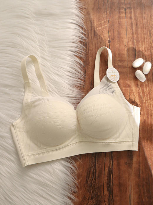 【真丝奢宠，聚拢神器】桑蚕丝文胸🔥深V不空杯，轻塑胸型💃小胸逆袭显事业线！舒适抑菌+防下垂，性感与养护兼得✨ 商品图7