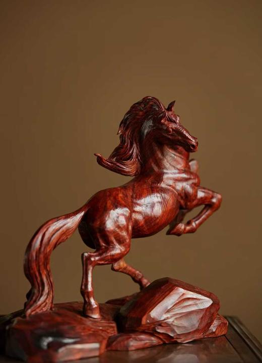 马到成功°小叶紫檀摆件 商品图0