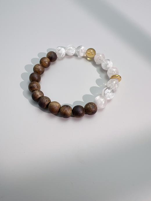 【普陀山】财运之⽯雪花幽灵奇楠沉⾹手串 雪魄⾦禅  ⼿围14-14.5 商品图1