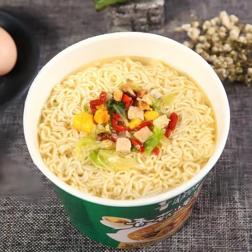 康师傅 方便面 经典香菇炖鸡桶面106g*12桶 商品图1
