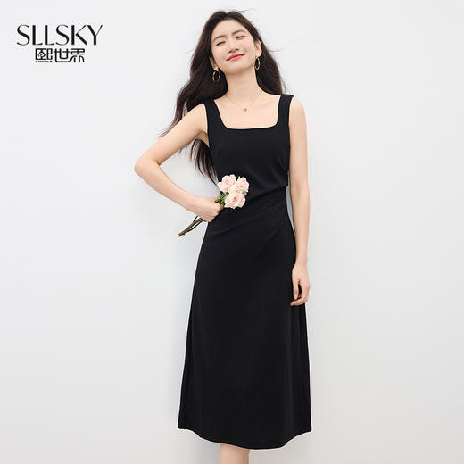 【专属特价】熙世界赫本风方领吊带连衣裙子女夏季新款通勤百搭收腰法式小黑裙 商品图0