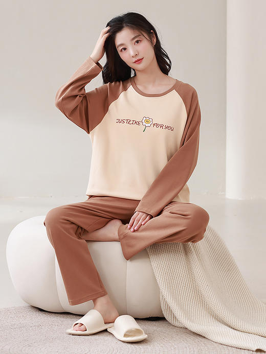 康妮雅女式长袖长裤套头套装 商品图8