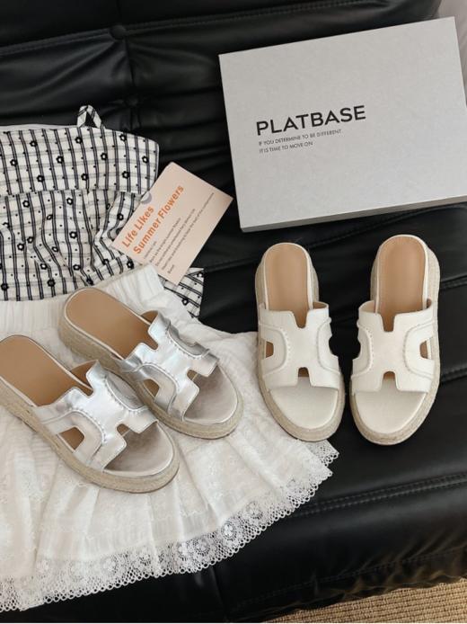 🎁【PlatBase赵露思同款头层牛皮麻绳底H凉拖鞋】🌈懒人夏天不能没有拖鞋，凉快又自在！！🔸日常出行方便省心，草编元素自带清新慵懒气息 商品图0