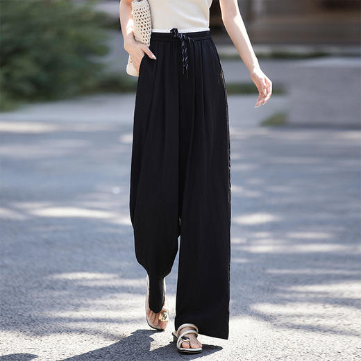 【专属特价】熙世界宽松慵懒阔腿裤女夏季薄款松紧腰冰丝休闲直筒裤子2025新款 商品图4