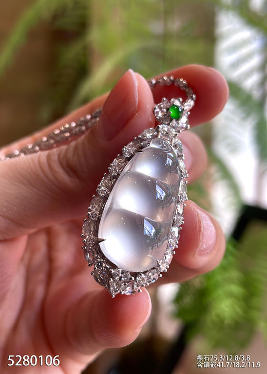 玻璃种福豆吊坠 79999【5280106】具体价格微信咨询 商品图2