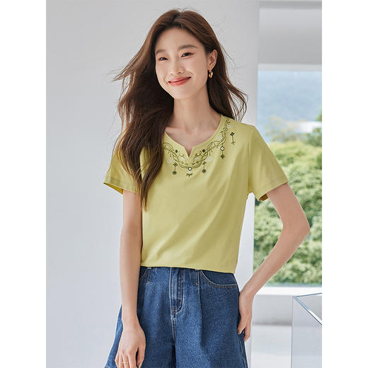 【专属特价】民族风刺绣T恤女短袖夏季2022新款宽松显瘦棉质白色上衣 商品图1