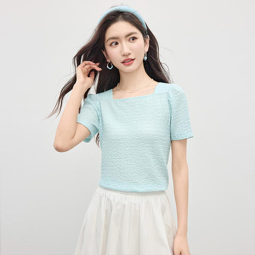 【周末秒杀】熙世界泡泡肌理感方领T恤女夏季2025年新款法式气质短袖正肩上衣 商品图3