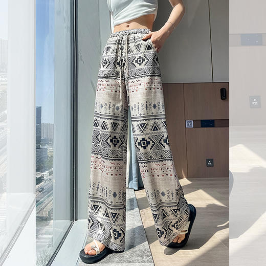 西遇冰丝民族风休闲裤女夏季新款印花高腰抽绳薄款阔腿裤SS051025/SS051026 商品图0