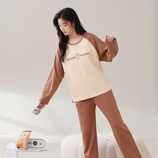 康妮雅女式长袖长裤套头套装 商品图5