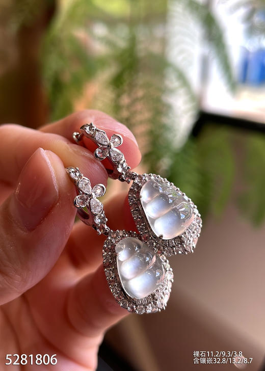 5281806，福豆耳坠。具体价格微信咨询 商品图0