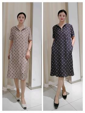 580085 拉链真丝连衣裙