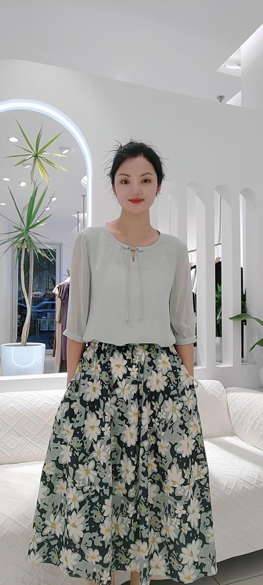 581098轻国风真丝上衣衬衫 商品图4