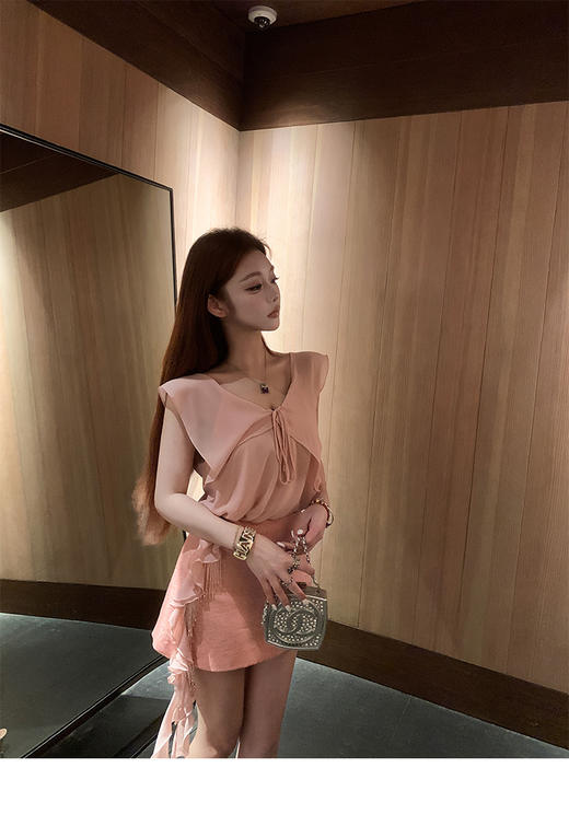 清仓捡漏 张林超LIN BOUTIQUE 迪士尼在逃miu系少女感粉色千金减龄雪纺套装  LC250083 千金上衣LK250059 小香手工裙子 商品图2