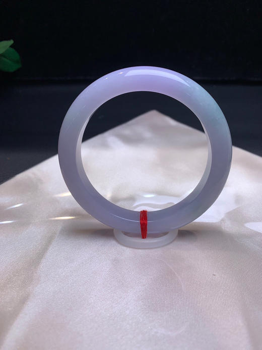 620370，54.7紫罗兰手镯，满圈带紫底色，清新秀美  底子干净 商品图1