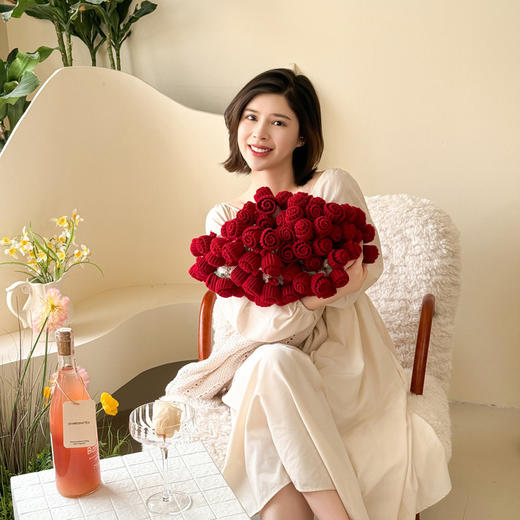 情人节好礼！【浪漫玫瑰，玫瑰花束毯~】玫瑰花束毯子 手工编织多功能车载 办公室盖毯毛毯-QQ 商品图1