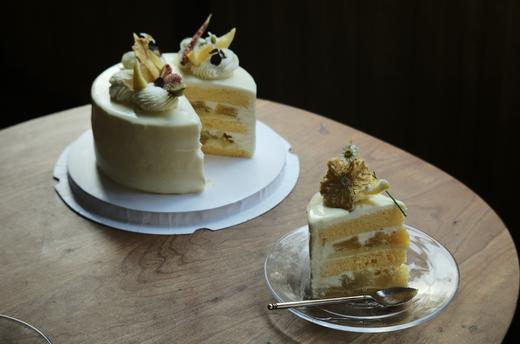 柠檬金钻凤梨乳酪云朵蛋糕（周一店休，此款仅限上海地区同城配送，请提前1天预定，运费预收30，多退少补） 商品图2