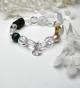 【普陀山】设计款白水晶奇楠沉⾹乍暖-薄雪  ⼿围14-14.5