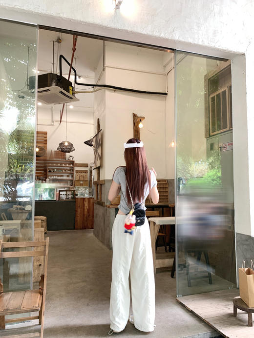 【110元任选2件】最后一波现货！立体花朵修身短袖Ｔ恤 商品图7