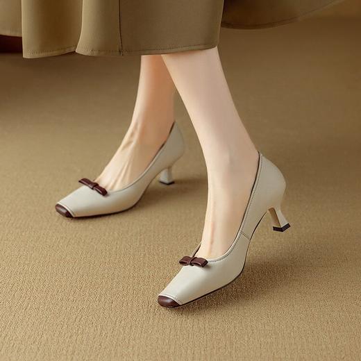 【预售5天】法式通勤ol浅口单鞋拼色蝴蝶结玛丽珍小皮鞋方头小跟高跟鞋女DB&M6165 商品图0