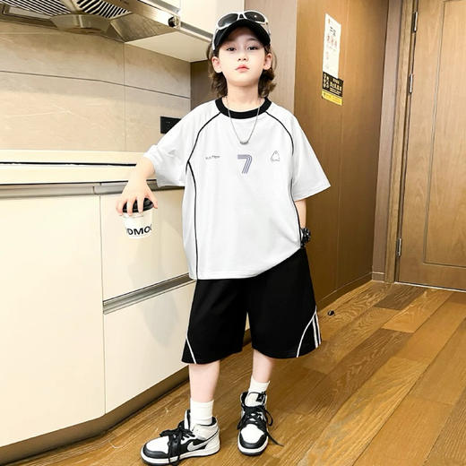 【39.9/2套】儿童数字运动套装丨舒适透气 清爽夏日潮童穿搭 商品图0